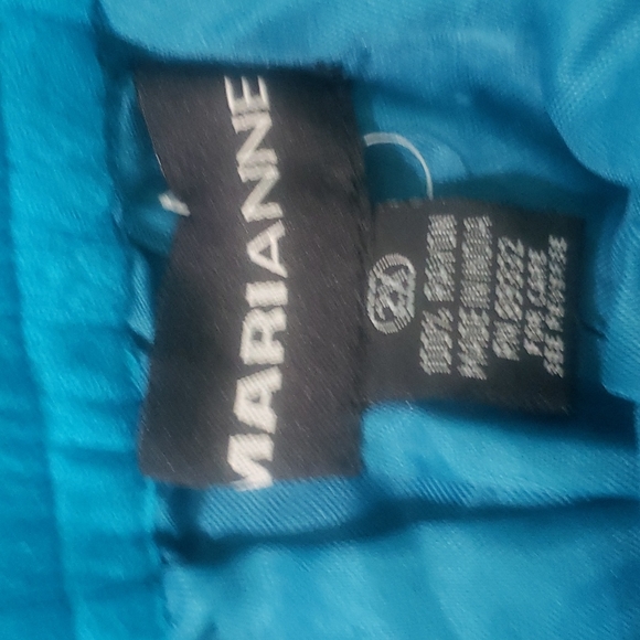 Elegant sky blue designed skirt - Picture 3 of 3